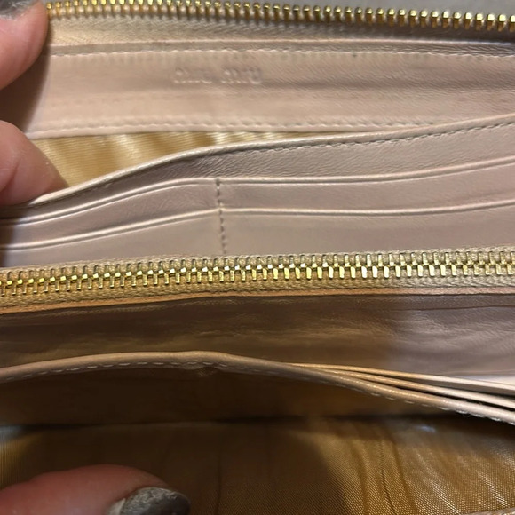 Miu Miu Leather Zip Around Wallet GUC - Picture 5 of 8